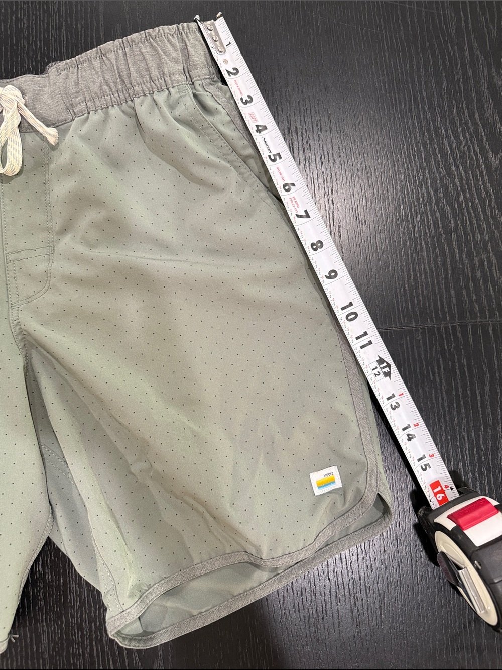 Vuori Men's Gray Athletic Performance Shorts - Picture 7 of 7
